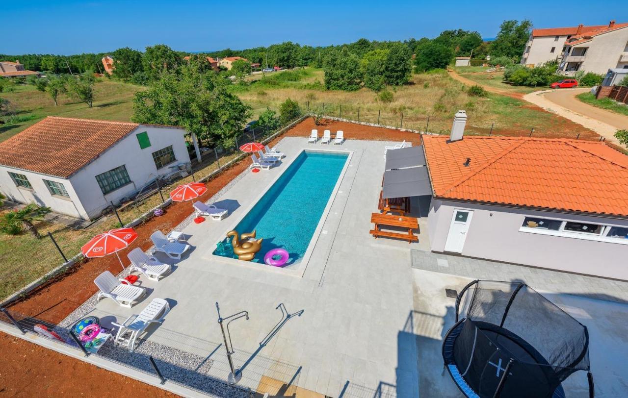 Apartmani Lucija Poreč Buitenkant foto