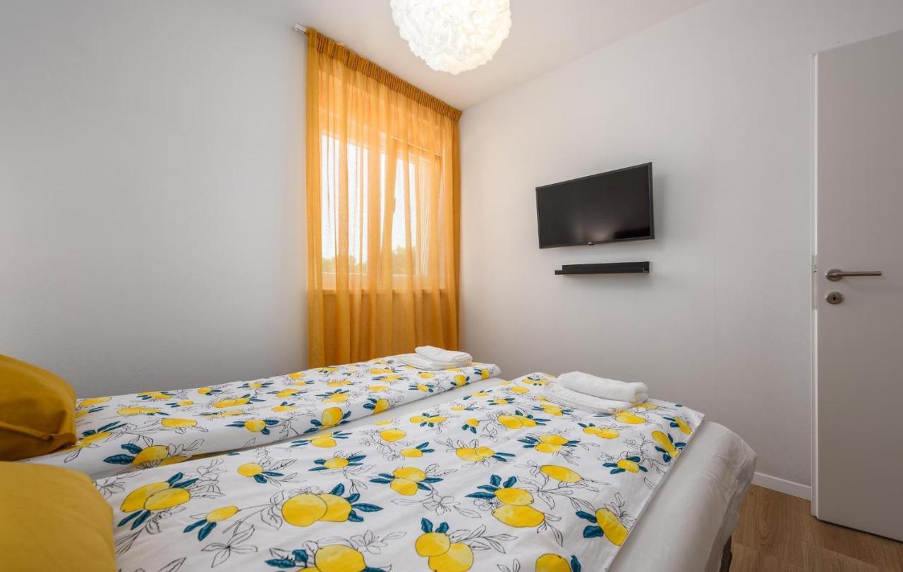 Apartmani Lucija Poreč Buitenkant foto